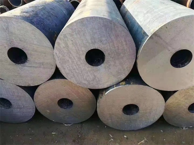 遂宁35crmo厚壁无缝钢管